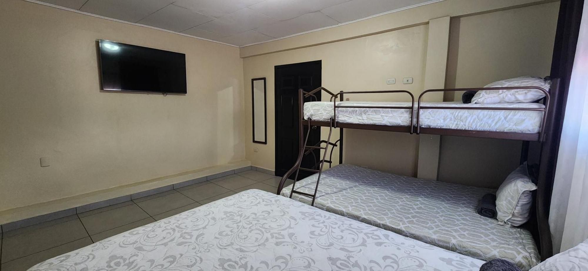 Hotel Casa Altamira à San Pedro Sula Extérieur photo